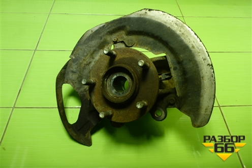 Кулак поворотный передний правый для Mazda Mazda 5 с 2005-2010г