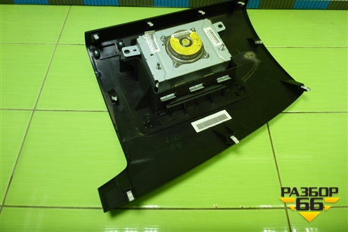 Подушка безопасности пассажирская в торпедо (C23557K50) для Mazda Mazda 5 с 2005-2010г
