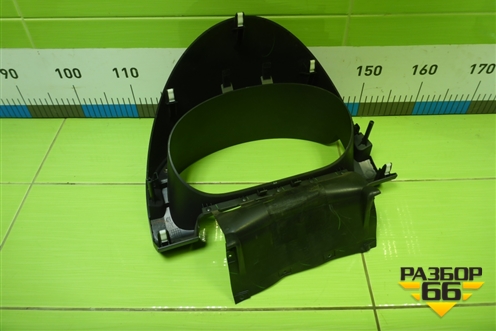 Накладка на щиток приборов (CC2955421) для Mazda Mazda 5 с 2005-2010г