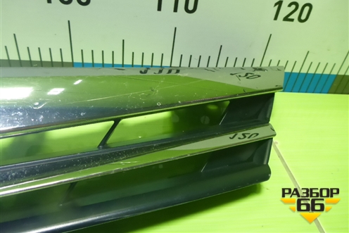 Решетка радиатора (5311102A80) для Toyota Corolla (E18) с 2012-2019г