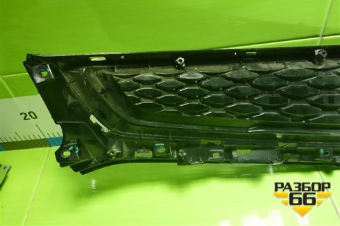 Решетка радиатора (8891165090) для Geely Tugella с 2019г
