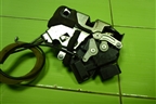 Замок двери передней правой для Mazda Mazda 5 с 2005-2010г
