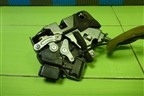 Замок двери передней левой для Mazda Mazda 5 с 2005-2010г