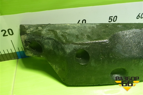 Наполнитель переднего бампера (после 2012г до 2015г) (5261160090) для Toyota Land Cruiser (200) с 2008г