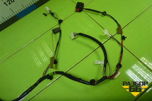 Проводка двери передней правой (СС2967200D) для Mazda Mazda 5 с 2005-2010г