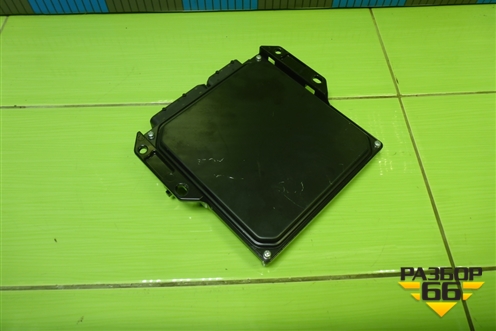 Блок управления двигателем (2.0л  RF7J) (RF7P18881S) для Mazda Mazda 5 с 2005-2010г