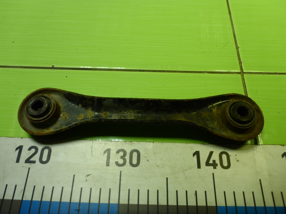 Тяга задняя нижняя