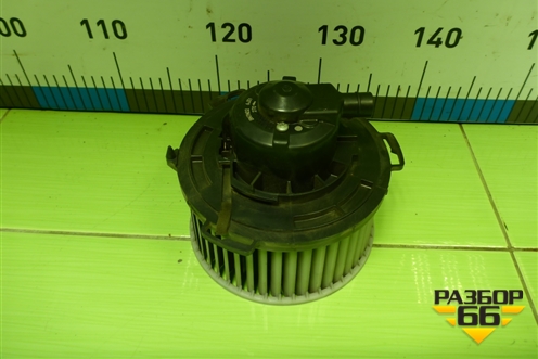 Моторчик отопителя (8940000270) для Mazda Mazda 5 с 2005-2010г
