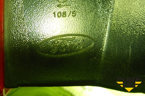 Фонарь задний левый (после 2005г) (1383638) для Ford Fusion с 2002г