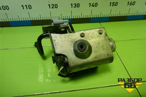 Кронштейн топливного фильтра (2.0л RF) для Mazda Mazda 5 с 2005-2010г