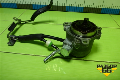 Насос вакуумный (RF7J18G00) для Mazda Mazda 5 с 2005-2010г