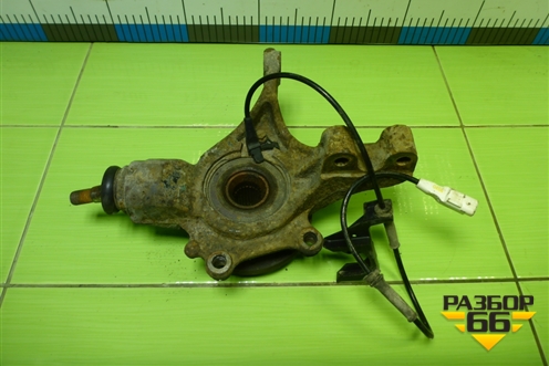 Кулак поворотный передний левый для Peugeot 307 с 2001-2007г