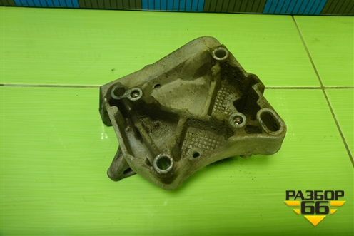 Кронштейн генератора (TU5JP4 1.6 л) (9659649080) для Peugeot 307 с 2001-2007г