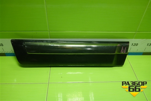 Накладка двери задней правой (после 2012г) (7507560120) для Toyota Land Cruiser (200) с 2008г