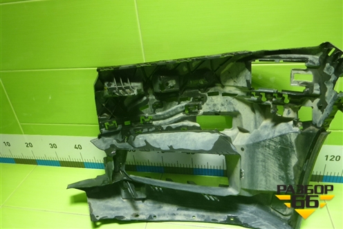 Кронштейн переднего бампера правый (51118073992) для BMW 7-серия G11/G12 с 2015г