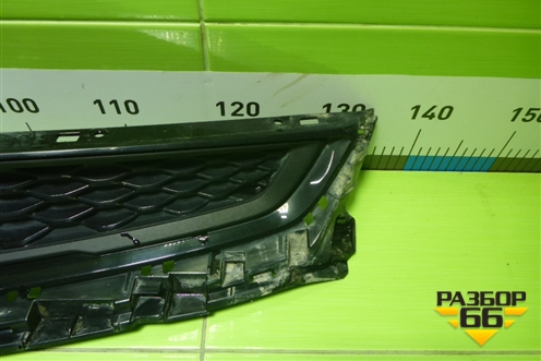 Решетка радиатора (8891165090) для Geely Tugella с 2019г