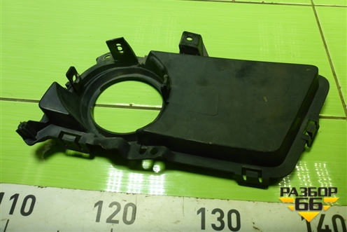 Накладка ПТФ правая (СС3150С11) для Mazda Mazda 5 с 2005-2010г