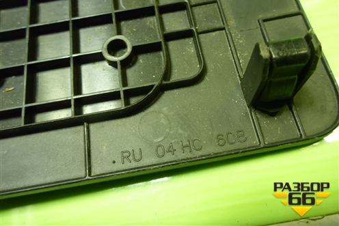 Накладка внутренняя для Mazda Mazda 5 с 2005-2010г