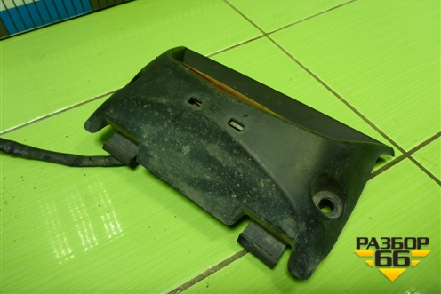 Фонарь в задний бампер центральный (CC2951650) для Mazda Mazda 5 с 2005-2010г