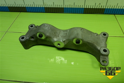 Кронштейн двигателя правый (1.6л PSA) (9655923080) для Peugeot 408 с 2012г