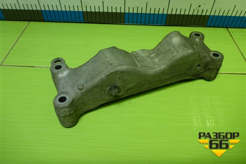Кронштейн двигателя правый (1.6л PSA) (9655923080) для Peugeot 408 с 2012г