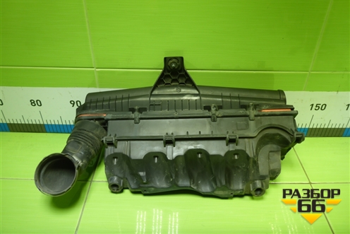 Корпус воздушного фильтра (V760954680) для Peugeot 408 с 2012г
