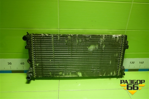Радиатор охлаждения (6R01212530) для Volkswagen Polo (седан) с 2010г
