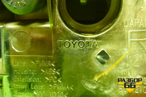Фонарь задний внутренний правый (до 2012г) (8158060210) для Lexus LX-570 с 2007-2015г