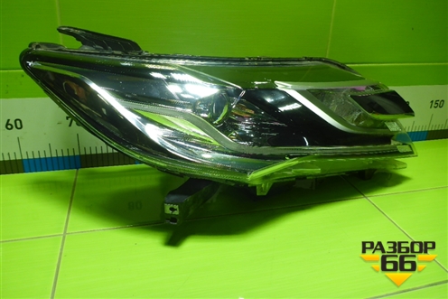 Фара правая (до 2019г Led с блоком) (8301D666) для Mitsubishi Pajero/Montero Sport с 2015г