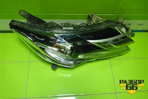 Фара правая (до 2019г Led с блоком) (8301D666) для Mitsubishi Pajero/Montero Sport с 2015г