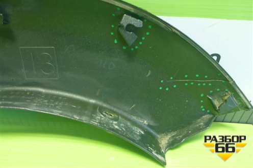 Накладка заднего крыла правого (7565342080) для Toyota Rav-4 с 2006-2013г
