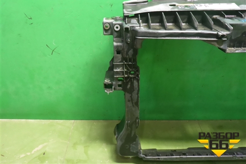 Панель передняя (5N0805594F) для Volkswagen Tiguan с 2007-2011г