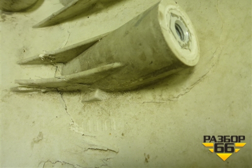 Накладка ПТФ правая  (H4831012201A0) для Foton Auman EST с 2016г (Ауман)