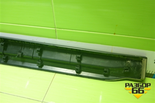 Накладка двери передней правой (6600125112) для Geely Coolray с 2019-2025г