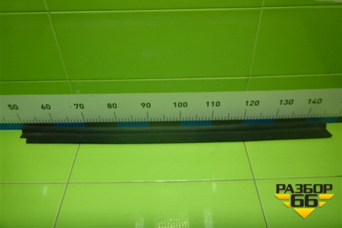 Уплотнитель двери (передней правой нижний) (554000165AA) для Exeed TXL с 2020-2024г
