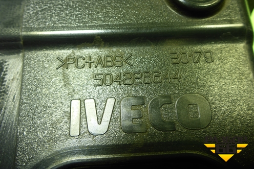 Ящик передней консоли  (504226644) для Iveco  Stralis с 2007г