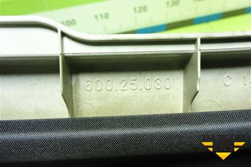 Накладка внутренняя  (на люк) (60025030) для Iveco  Stralis с 2007г