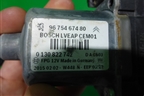 Моторчик стеклоподъёмника передний правый (9675467480) для Peugeot 408 с 2012г