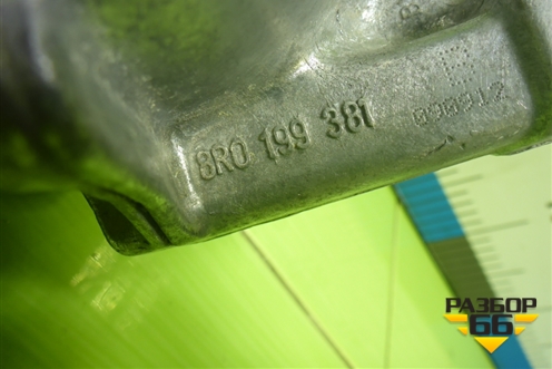 Опора двигателя правая (8R0199381) для Audi A4 (В8) с 2007-2015г