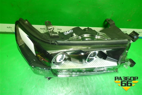 Фара правая (после 2015г Led Exесutive Blаck) (PZ36760556) для Toyota Land Cruiser (200) с 2008г