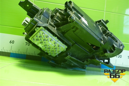 Фара левая (Led c блоком) (6600040907) для Geely Okavango с 2020г