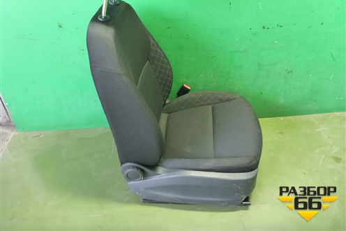 Сиденья комплект (лифтбек с подогревом без AIRBAG) для Skoda Octavia (A7) с 2013г