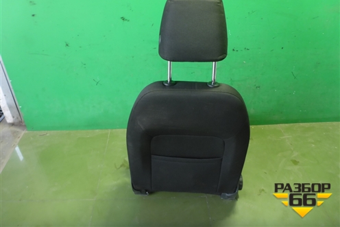 Сиденья комплект (лифтбек с подогревом без AIRBAG) для Skoda Octavia (A7) с 2013г