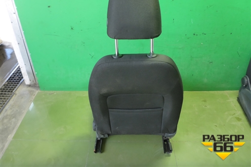 Сиденья комплект (лифтбек с подогревом без AIRBAG) для Skoda Octavia (A7) с 2013г