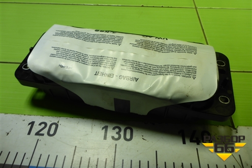 Подушка безопасности пассажирская в торпедо (8V0880204J) для Skoda Octavia (A7) с 2013г