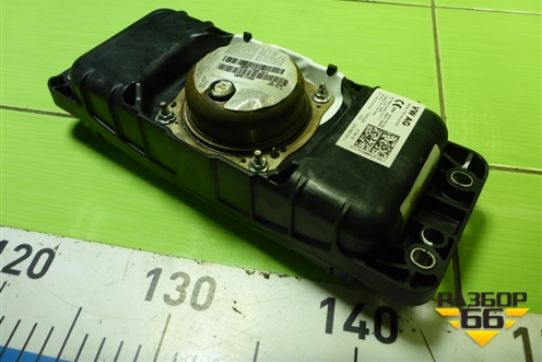 Подушка безопасности пассажирская в торпедо (8V0880204J) для Skoda Octavia (A7) с 2013г