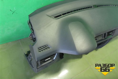Торпедо под AIR BAG без AIR BAG (5EU857091A) для Skoda Octavia (A7) с 2013г