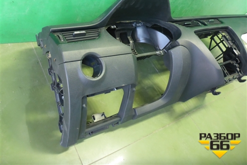 Торпедо под AIR BAG без AIR BAG (5EU857091A) для Skoda Octavia (A7) с 2013г
