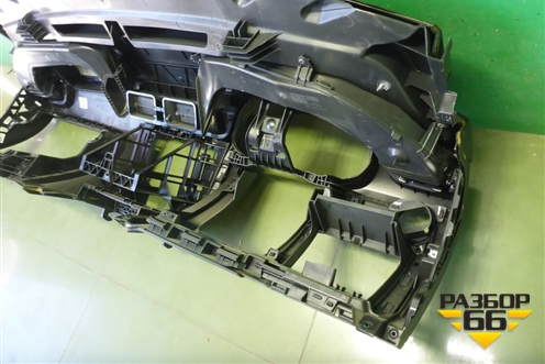 Торпедо под AIR BAG без AIR BAG (5EU857091A) для Skoda Octavia (A7) с 2013г