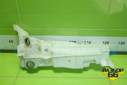 Бачок омывателя лобового стекла (860141880) для Toyota Land Cruiser (200) с 2008г